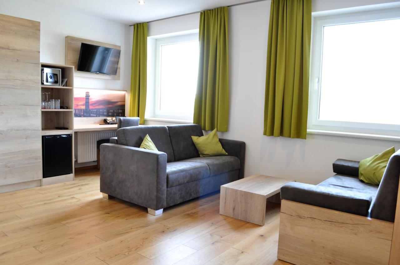 Seehotel Herlinde Подерсдорф-ам-Зе Экстерьер фото